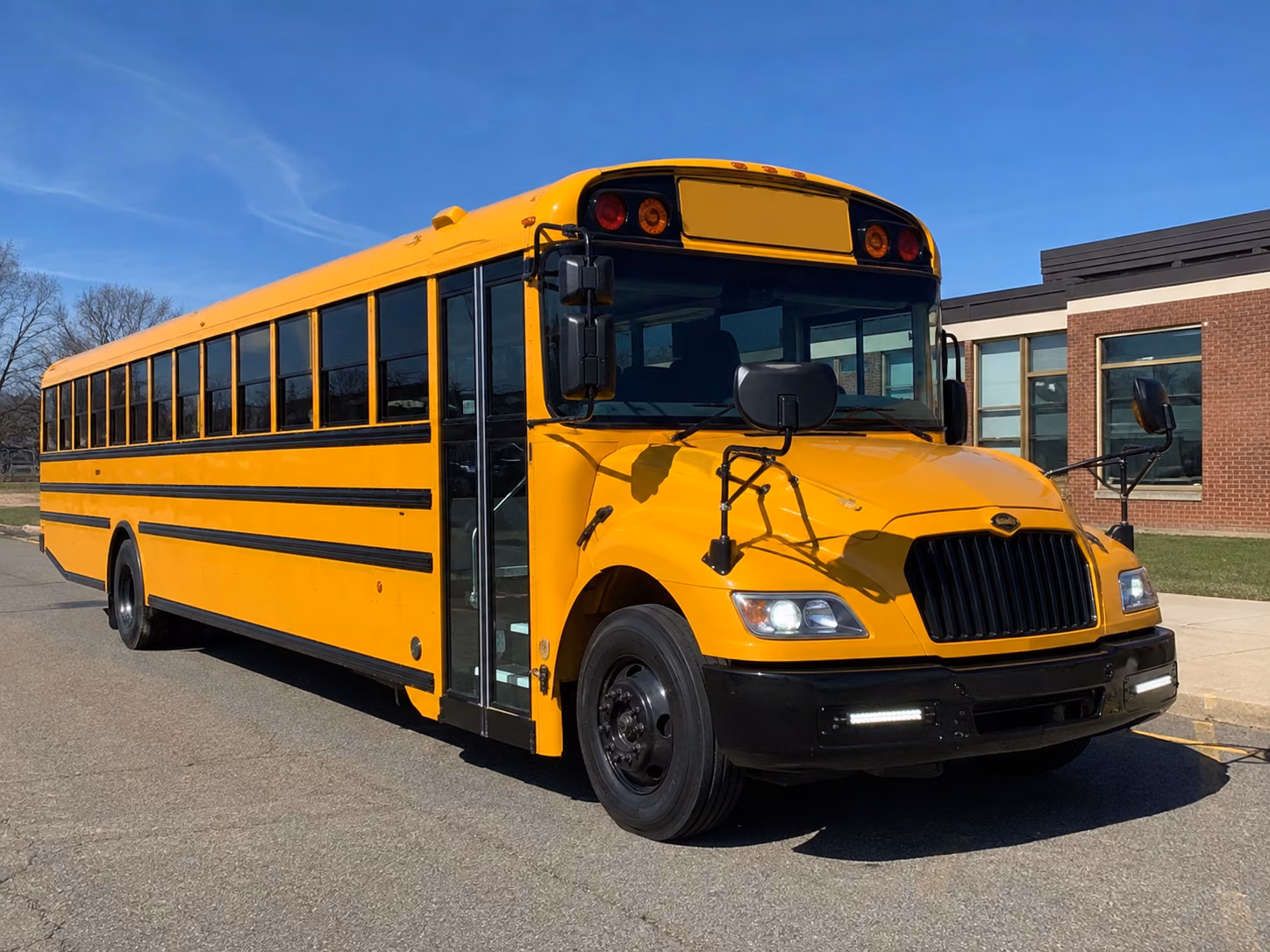 book the perfect ride for your next field trip 3