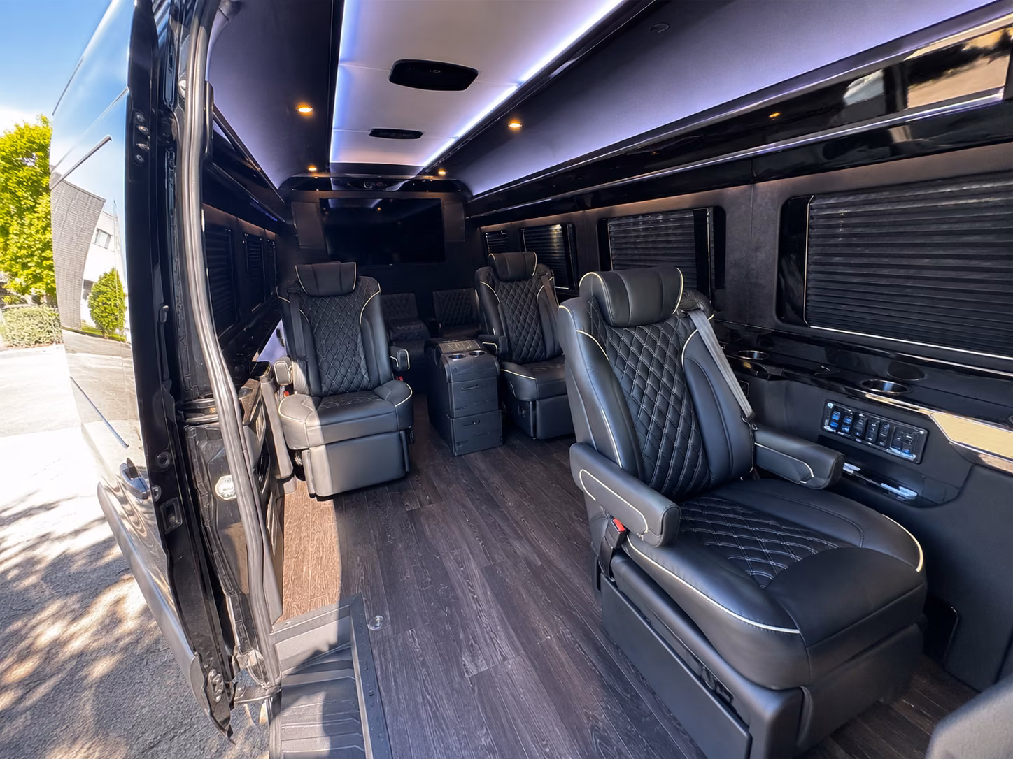 book the perfect ride for your next wine tour 2