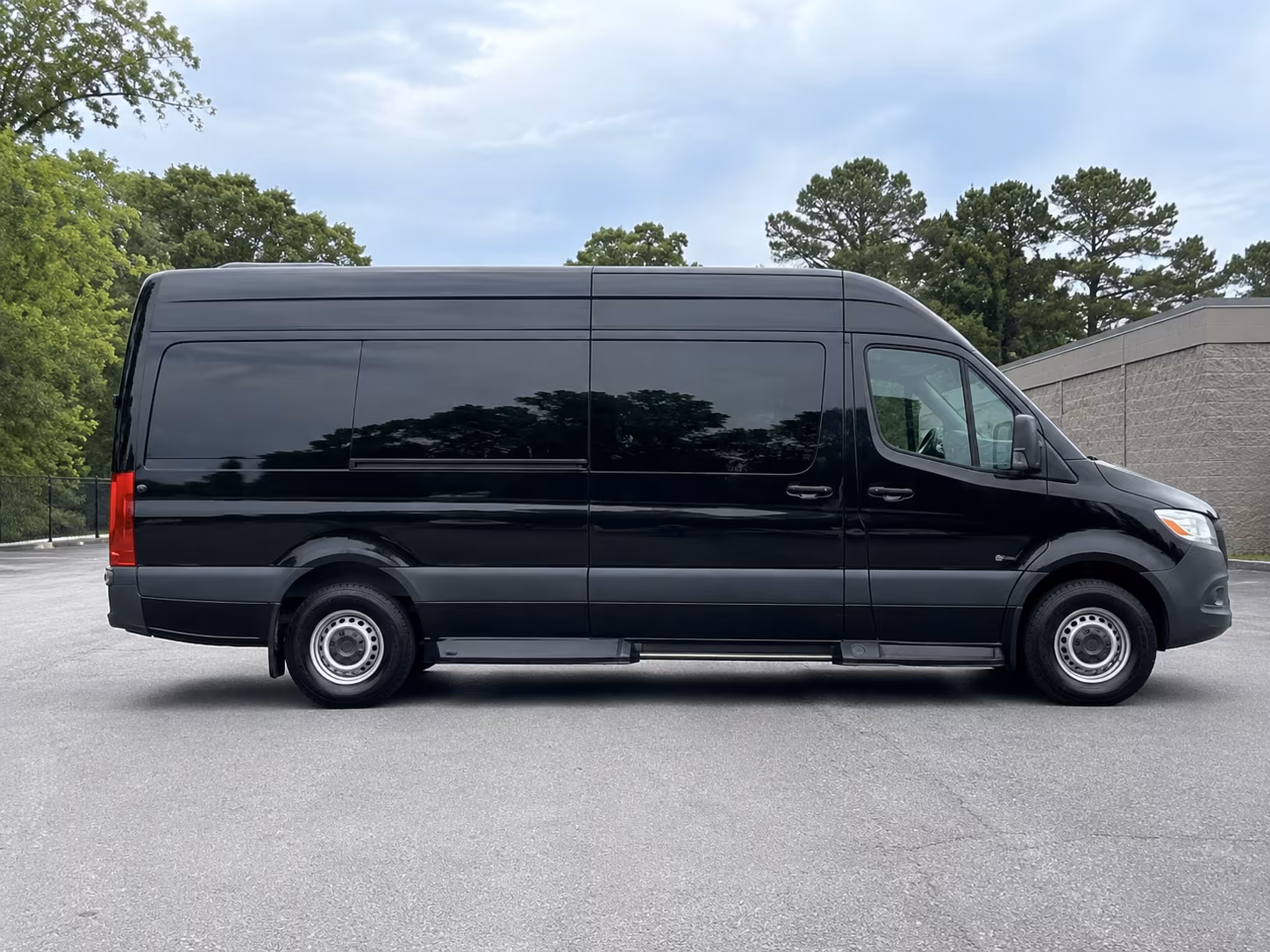 book the perfect ride for your next wine tour 5