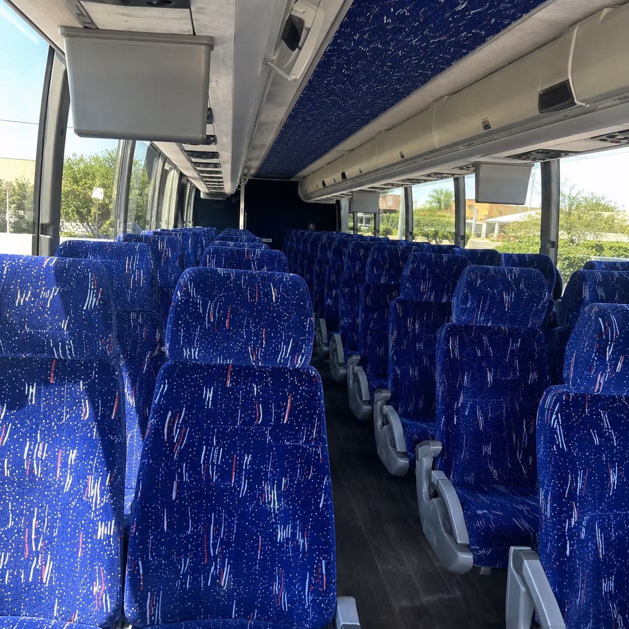 charter buses for multi day conferences at peoplesbank arena