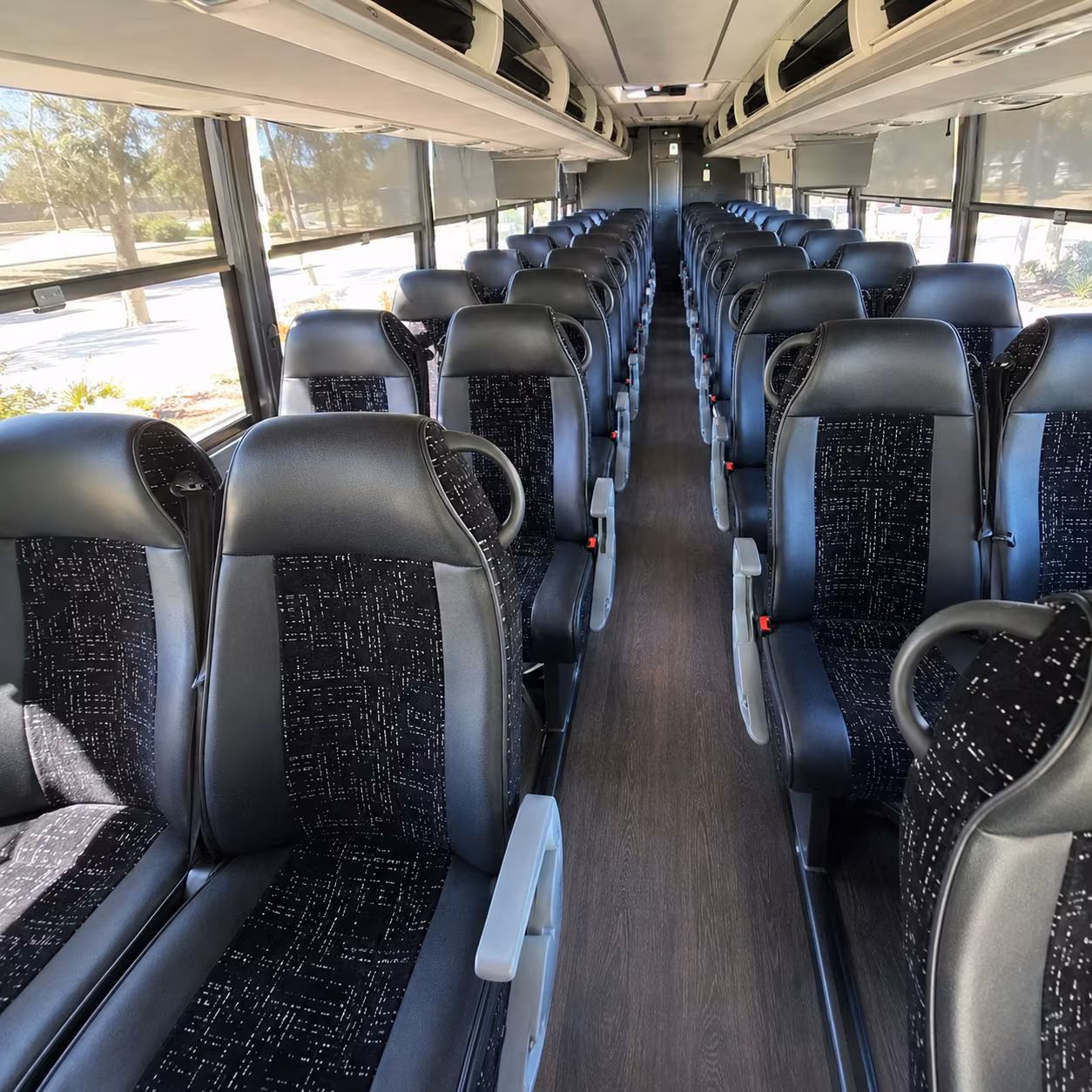charter buses to uconn huskies games from hartford