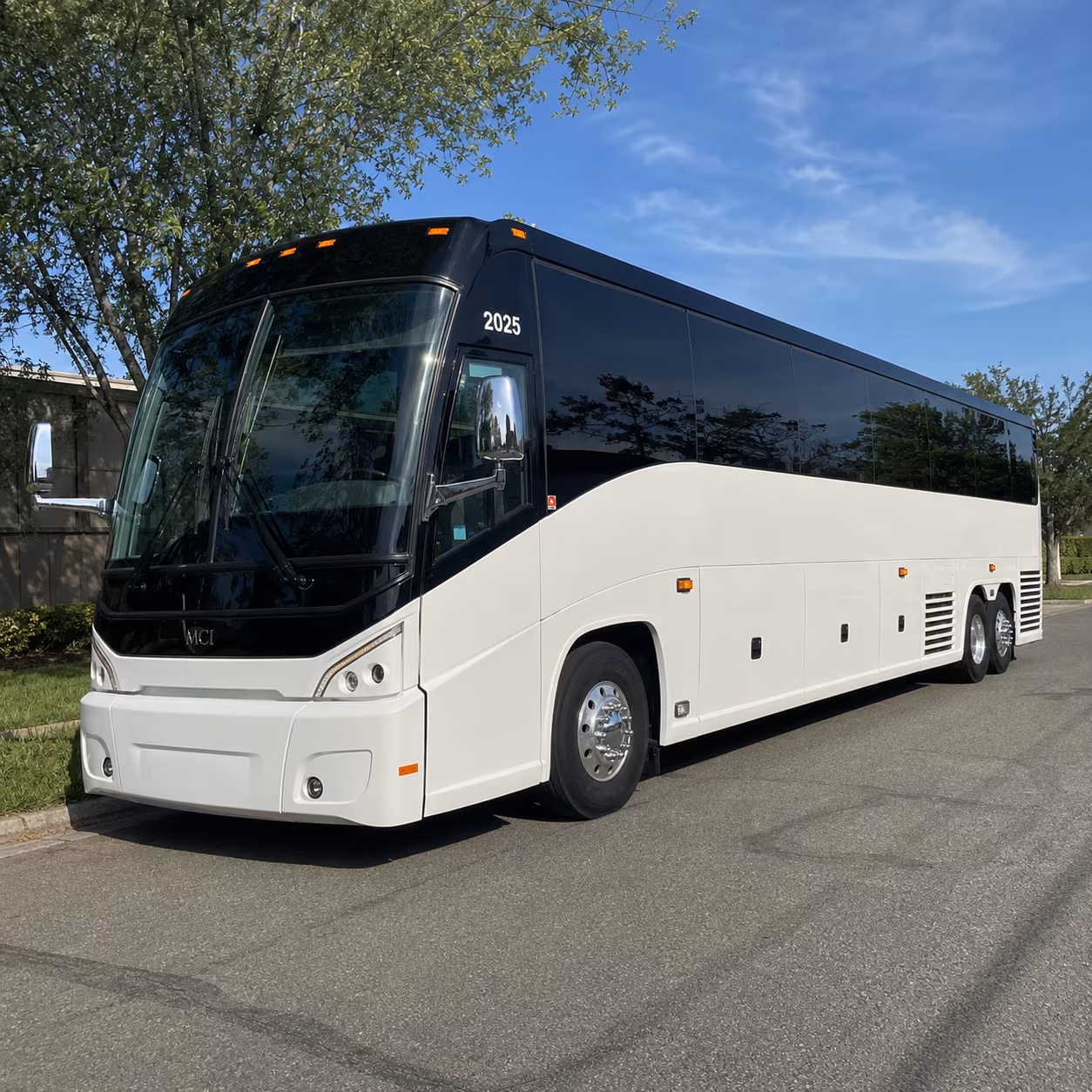 charter buses to xfinity theatre shows in hartford