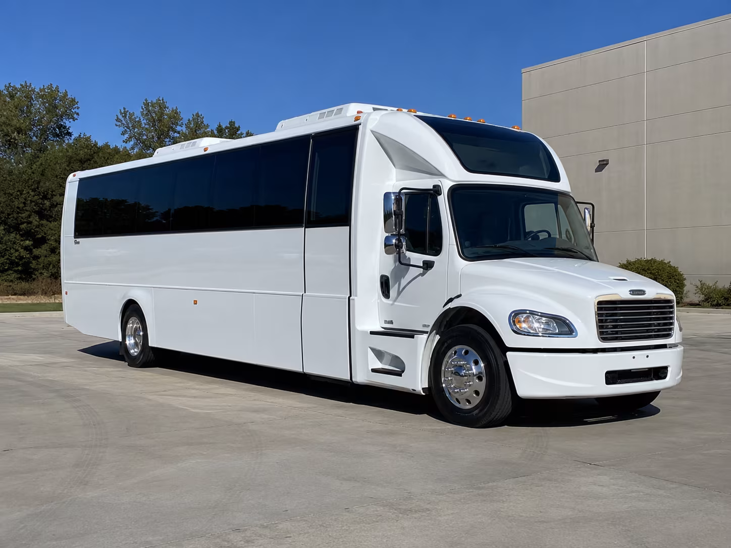 hartford bus rental service area