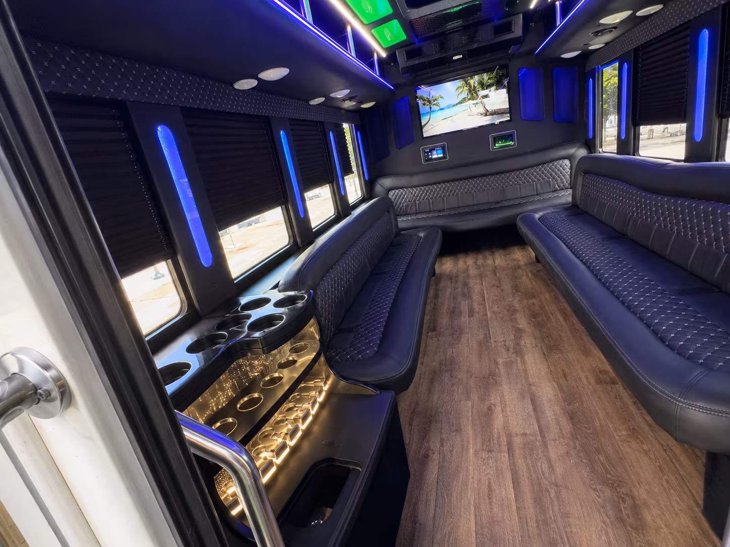 hartford new years eve party bus rental