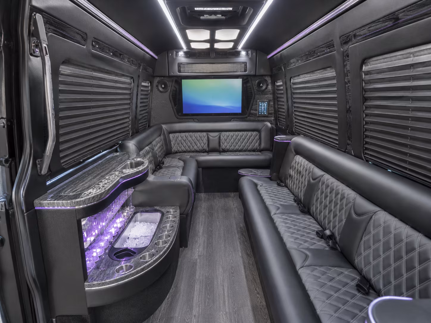 sprinter van minibus airport runs to and from the hartford suburbs